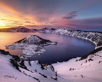 Crater Lake Oregon - photo by Forrest Stanley 