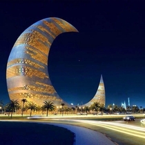 Crescent Moon Tower in Dubai