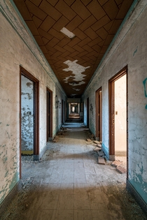 Decaying walls in a psychiatric hospital
