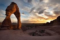 Delicate Arch at sunset in Arches National Park  x