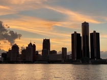 Detroit MI Sunset