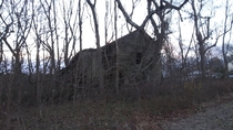 Dont remember exactly where but I took this picture of an old barn somewhere near Smithfield Virginia