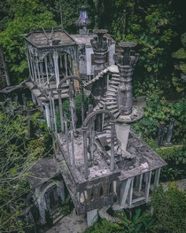 Found this on Pinterest Anyone has any info about this structure So pretty