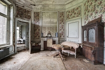 German Doctors Deserted Mansion  Complete with examination room - Full album inside