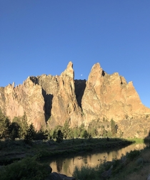 Good morning in Smith Rock OR 
