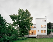 Haus Auerbach Germany  by Walter Gropius and Adolf Meyer