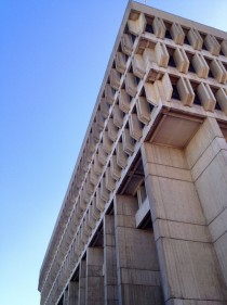I dont think theres enough Brutalist love on here Boston City Hall by Kallmann McKinnell amp Knowles OC 