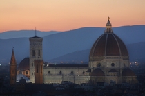 Il Duomo from piazzale Michelangelo at sunset