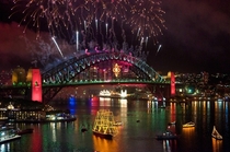 Impressive fireworks over Sydney Harbour 