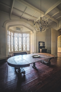 Interior of the former plantation mansion in Virginia 
