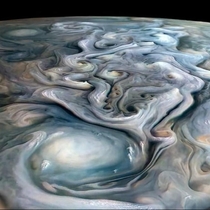 Jupiter Juno probe took this shot
