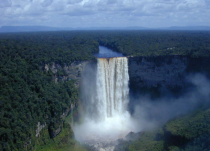 Kaieteur Falls Guyana 