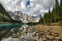 Lakeside in Banff National Park - Alberta Canada 