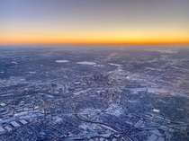 Landing in Minneapolis earlier this evening Not one to take pics from a plane but wow