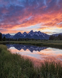 Last nights sunset was a dream It kept changing colors for  min never thought it would end - Grand Teton National Park -  - IG travlonghorns