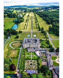 Longleat house in England x