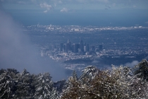 Los Angeles is usually seen with snowy mountains in the background Heres LA from those mountains