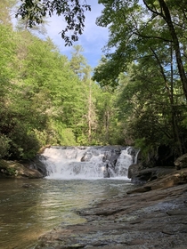 Lower Dicks Creek Falls Cleveland GA OC x - the water was chilly but had to get in one of the few joys of the recent times is getting to explore more off the beaten track areas Ive never gotten to prior to all this