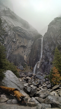 Lower Yosemite falls in the rain 