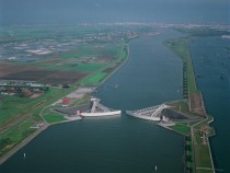 Maeslantkering The Netherlands These gigantic ft radius movable dams can protect the entire Rotterdam area from the sea by closing the entire river off 