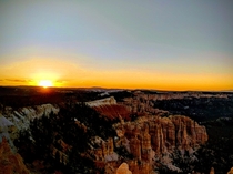 Magnificent Sunset over Bryce Canyon UT x 