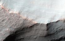 Martian Alluvial Fans in the Saheki Crater 