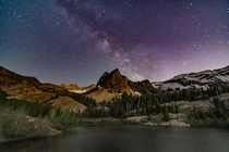 Milky Way rising over Lake Blanche - single exposure - Utah OC  IG explore_with_tristan