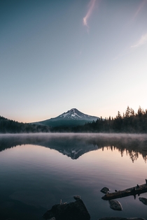 Misty Mornings Trillium Lake Oregon 