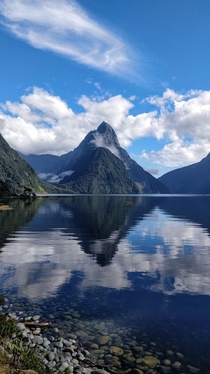 Mitre Peak - Fiordland New Zealand 