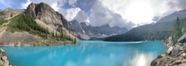 Moraine Lake Banff Alberta Canada - Everyone complaining of the same view   x 