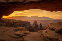 Morning in Canyonlands 