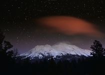 Mt Shasta at night px  px