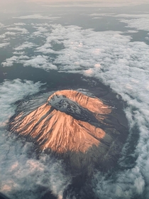Mt St Helens from a plane 