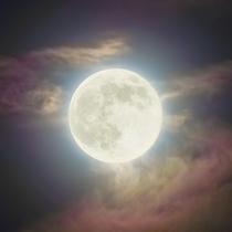My high resolution shot of the Super Pink Moon last night 
