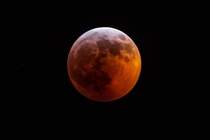 My shot of the Bloodmoon from January 