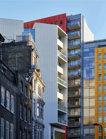 Old and new - St Giles Court London Image - Icon