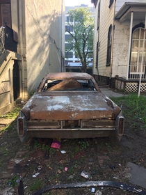 Old car no idea what in Brooklyn NY