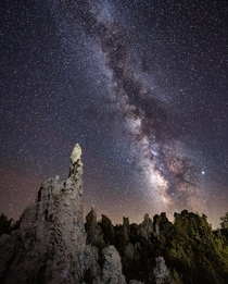 One of the most incredible night skies Ive ever seen last September over the tufas of Mono Lake CA 