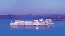 Palace in middle of a lake  Udaipur India x