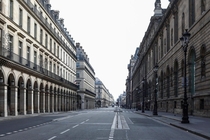 Paris Rue de Rivoli Lockdown