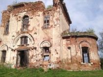Part of an old abandoned church in Russian village Teiaevo More pics in comments Volokolamsk region Russia May  