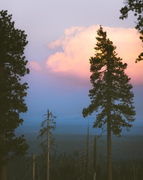 Pastel skies over Bend Oregon My first time in the area certainly not my last 