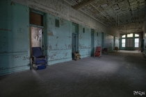 Patient Rooms Inside an Abandoned State Hospital 