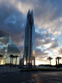Philip Johnsons Crystal Cathedral at dusk x