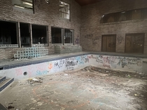 pool in abandoned mansion in ohio
