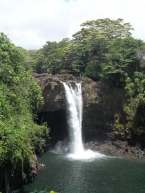 Rainbow Falls in Hilo Hawaii   x 