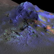 Researchers have found deposits of glass green preserved in Alga Crater on Mars Credit NASA JPL-Caltech U of Arizona
