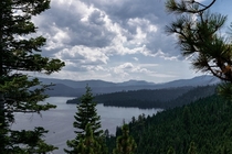 Rubicon trail along Lake Tahoe 