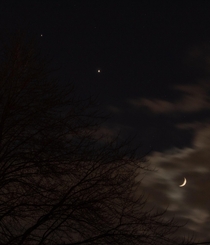 Saturn Jupiter Moon my view last night in the backyard southern Ontario ish