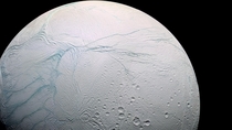 Saturns Moon Enceladus 